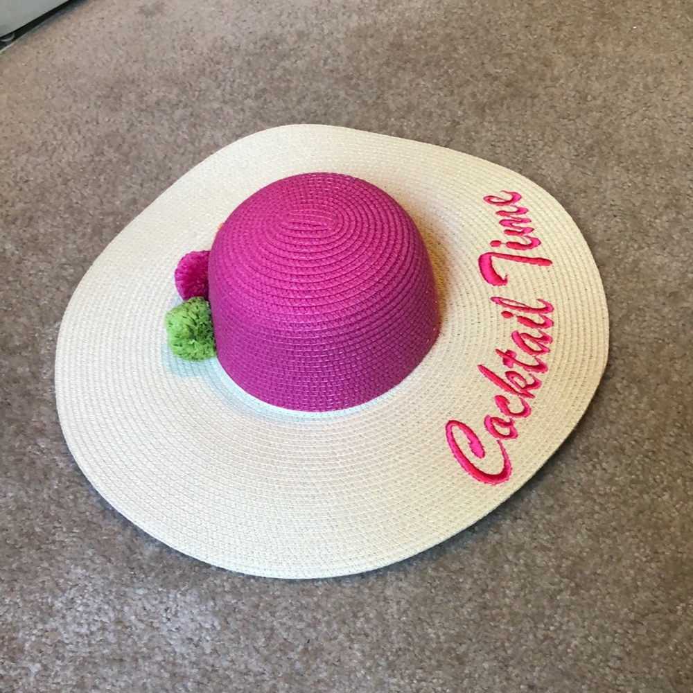 Floppy hat